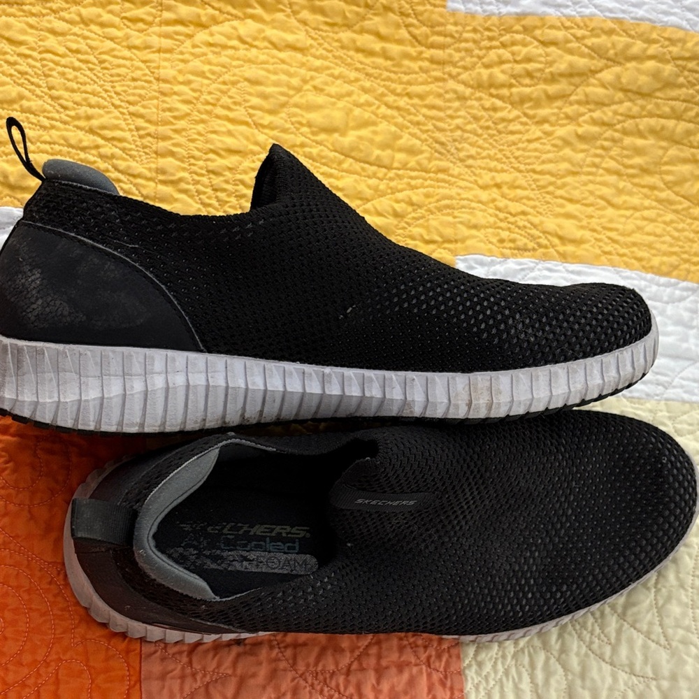Skechers Men's Black Slip-On Sneakers - Picture 5 of 6